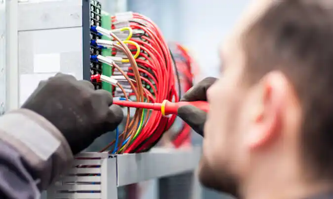electrician Forest City